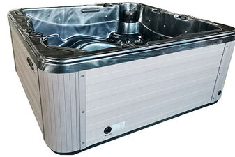 Hot Tub Happy - 5 Person, 3 Seats, 2 Lounge - Hot tubs Portugal Algarve Online Shopping Site