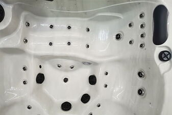 Hot Tub Refresh - 6 Person, 5 Seats, 1 Lounge - Hot tubs Portugal Algarve Online Shopping Site