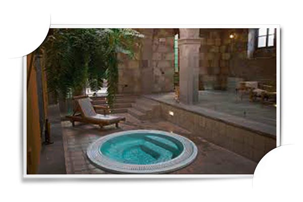 Commercial Spa - Built in Commercial Spa